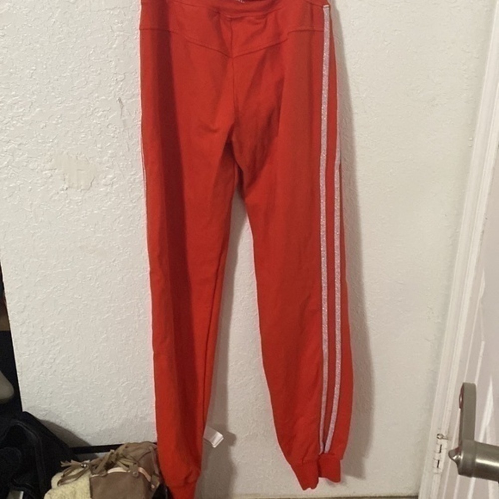 Everlast and Victoria’s Secret jogger pants - Picture 7 of 8
